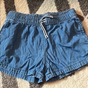 Size 8 shorts